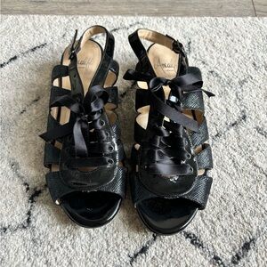 Amalfi by Rangoni Luca Leather Ribbon Lace peep toe sandal size 7.5